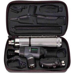 Welch Allyn Portable Ophthalmoscope Otoscope 3.5V Diagnostic Set Model 97200-M